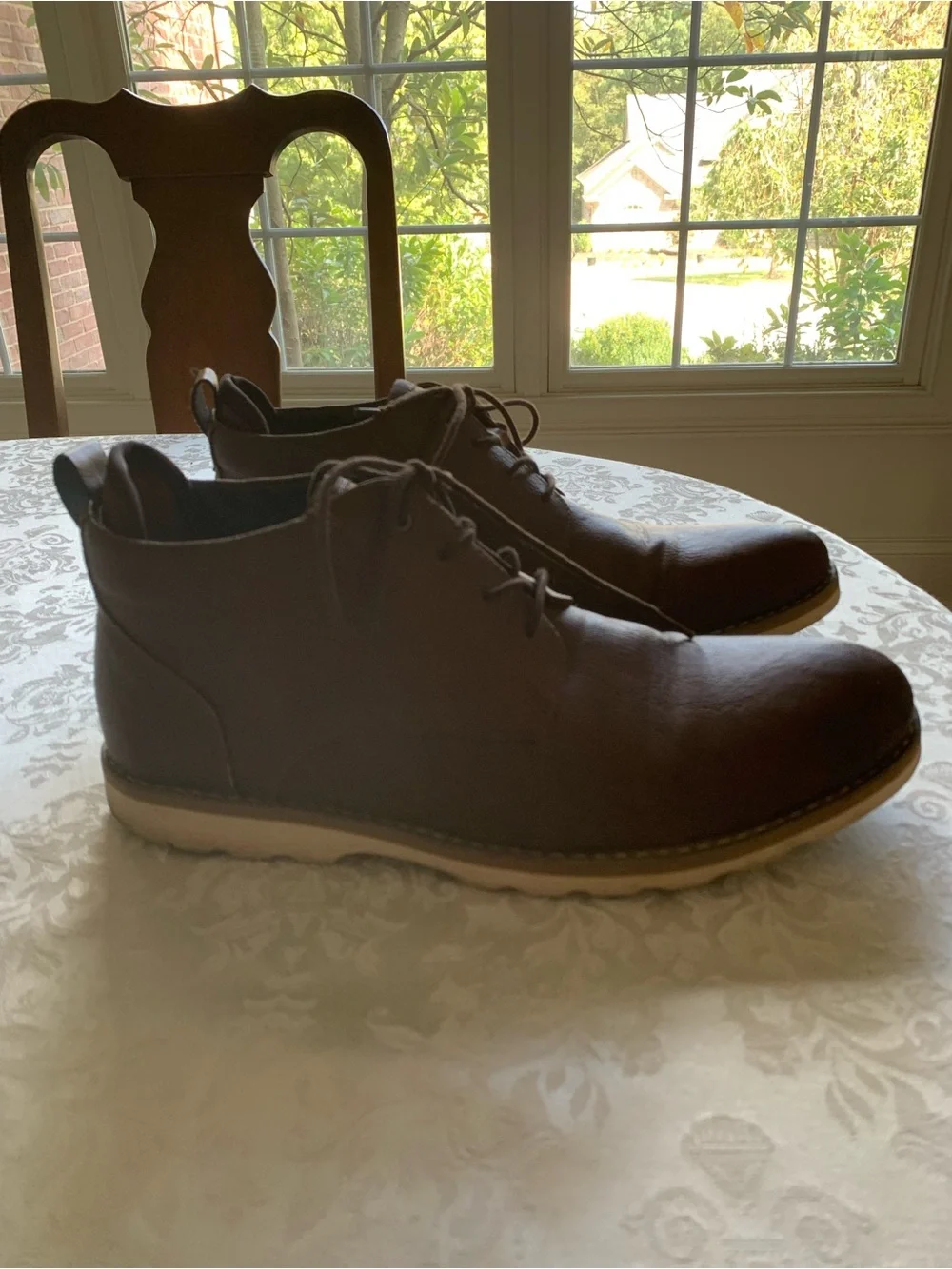 Men's Brown Leather Chukka Boots with Contrast Crepe Sole
